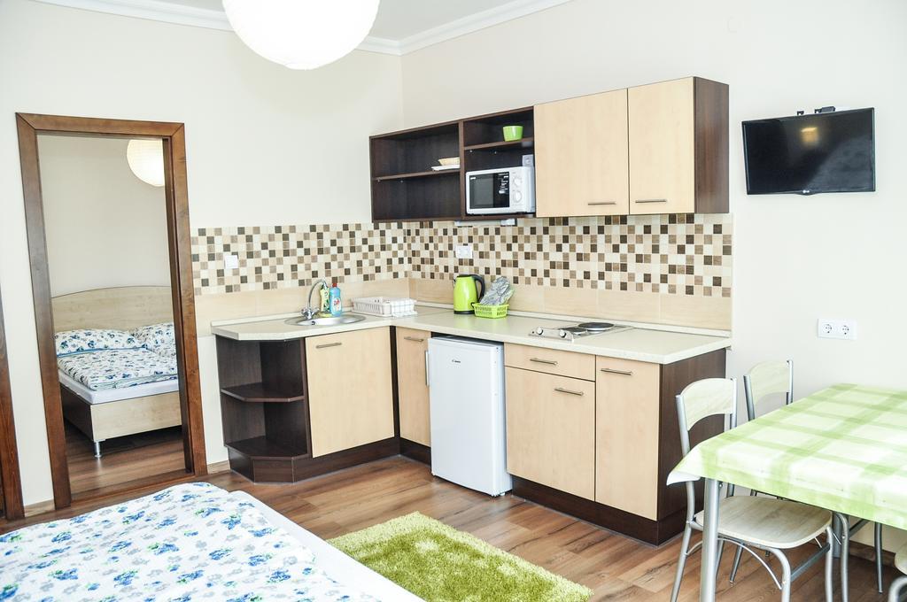 דירות Hajdúszoboszló Magyar Apartman Iii. מראה חיצוני תמונה